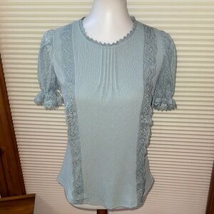 Cookies Hawai’i size Medium M Elegant Lace-Trimmed Blue Blouse top